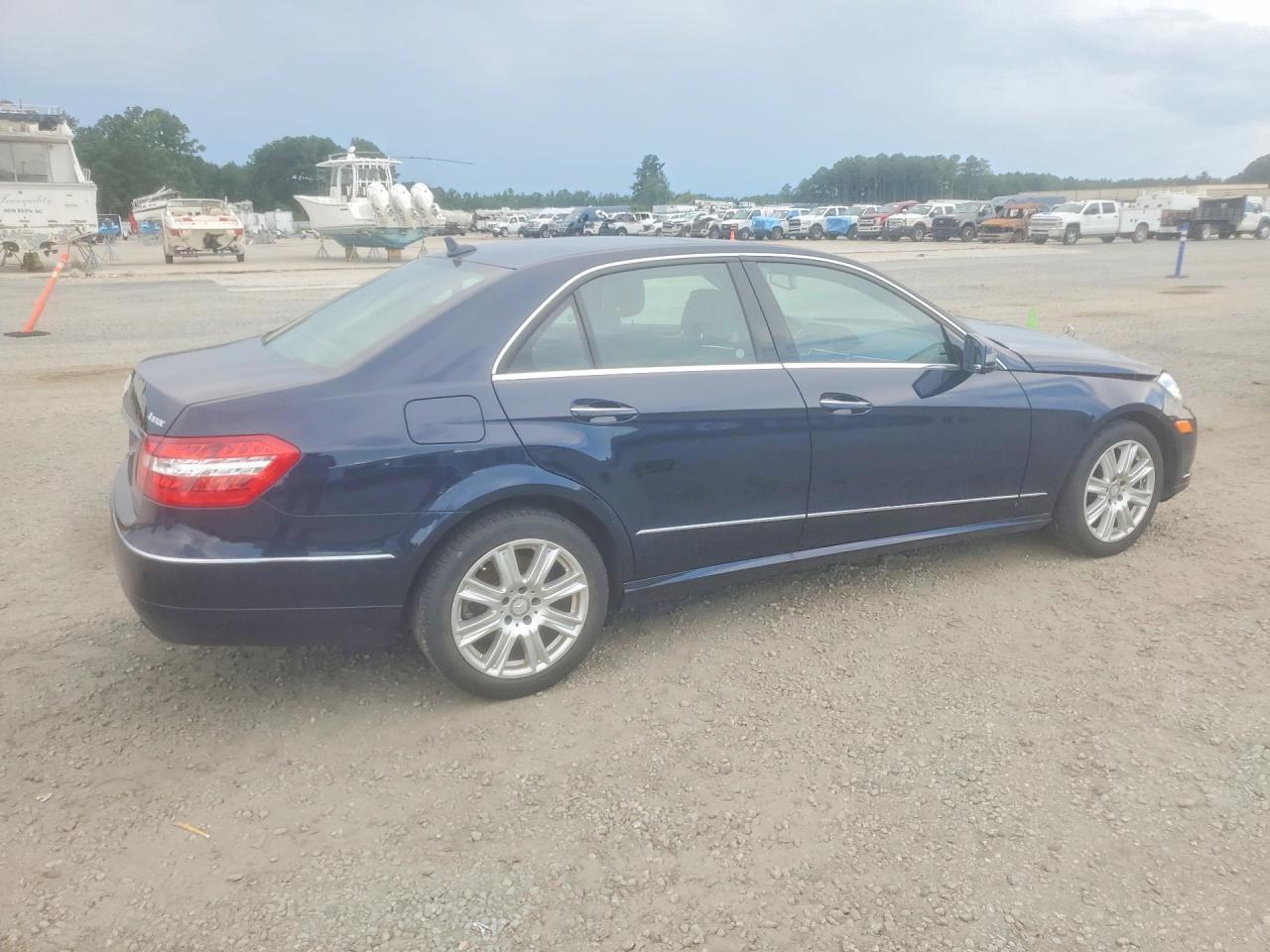 2013 Mercedes-benz E 350 4matic Blue vin: WDDHF8JB5DA742576