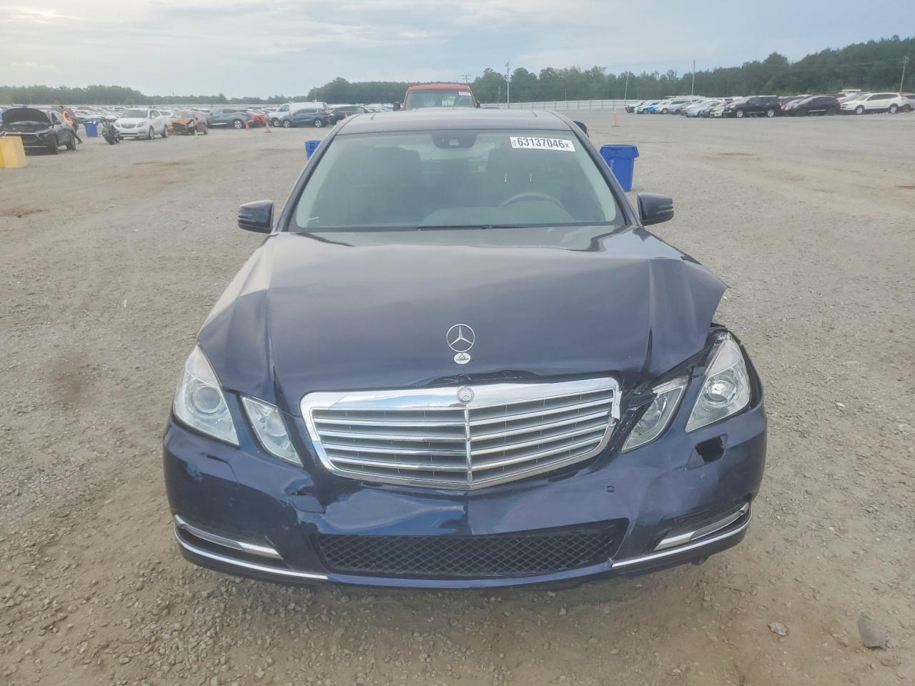 2013 Mercedes-benz E 350 4matic Blue vin: WDDHF8JB5DA742576
