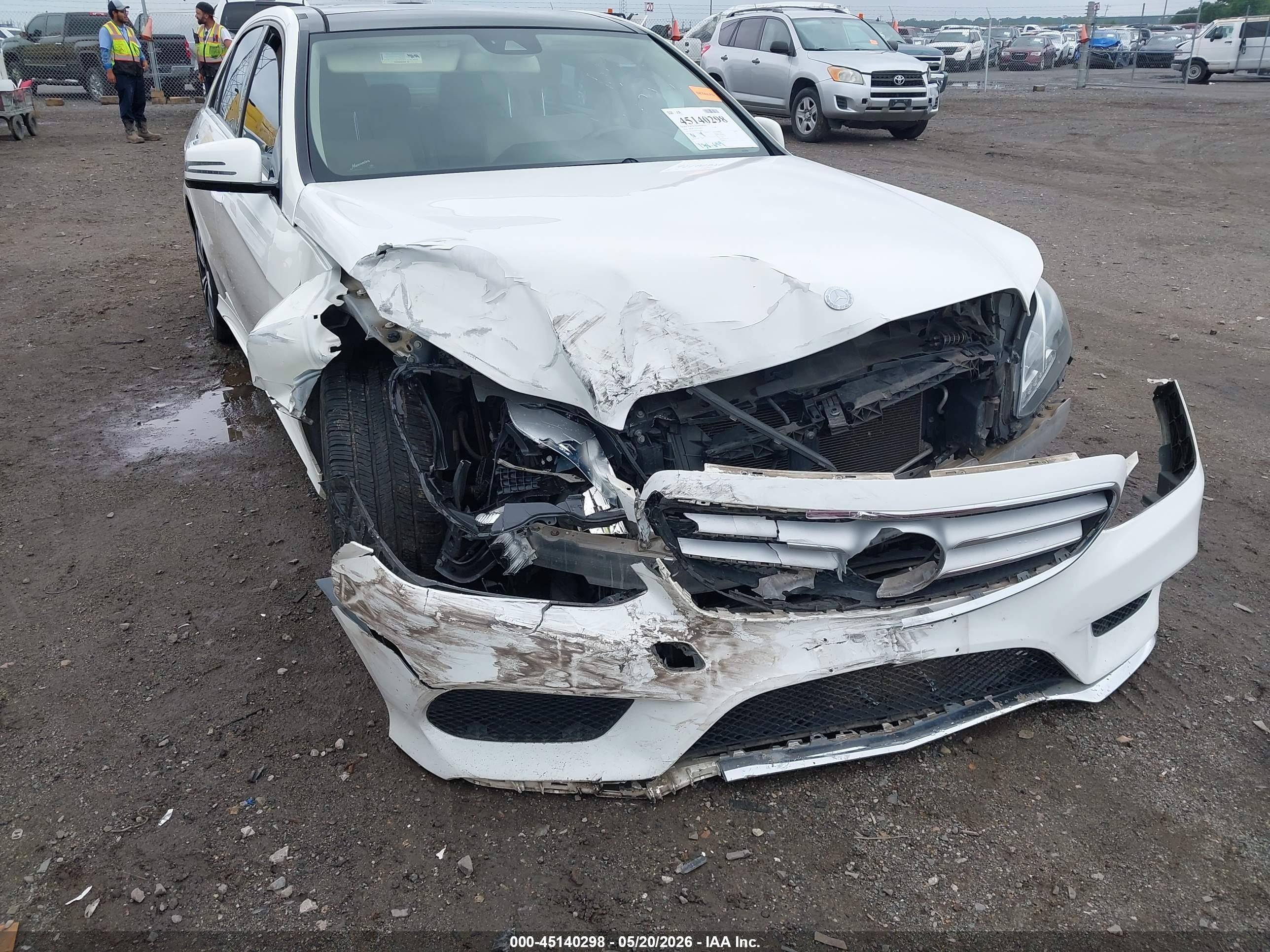 2014 Mercedes-benz E 350 4matic Белый vin: WDDHF8JB5EA902067