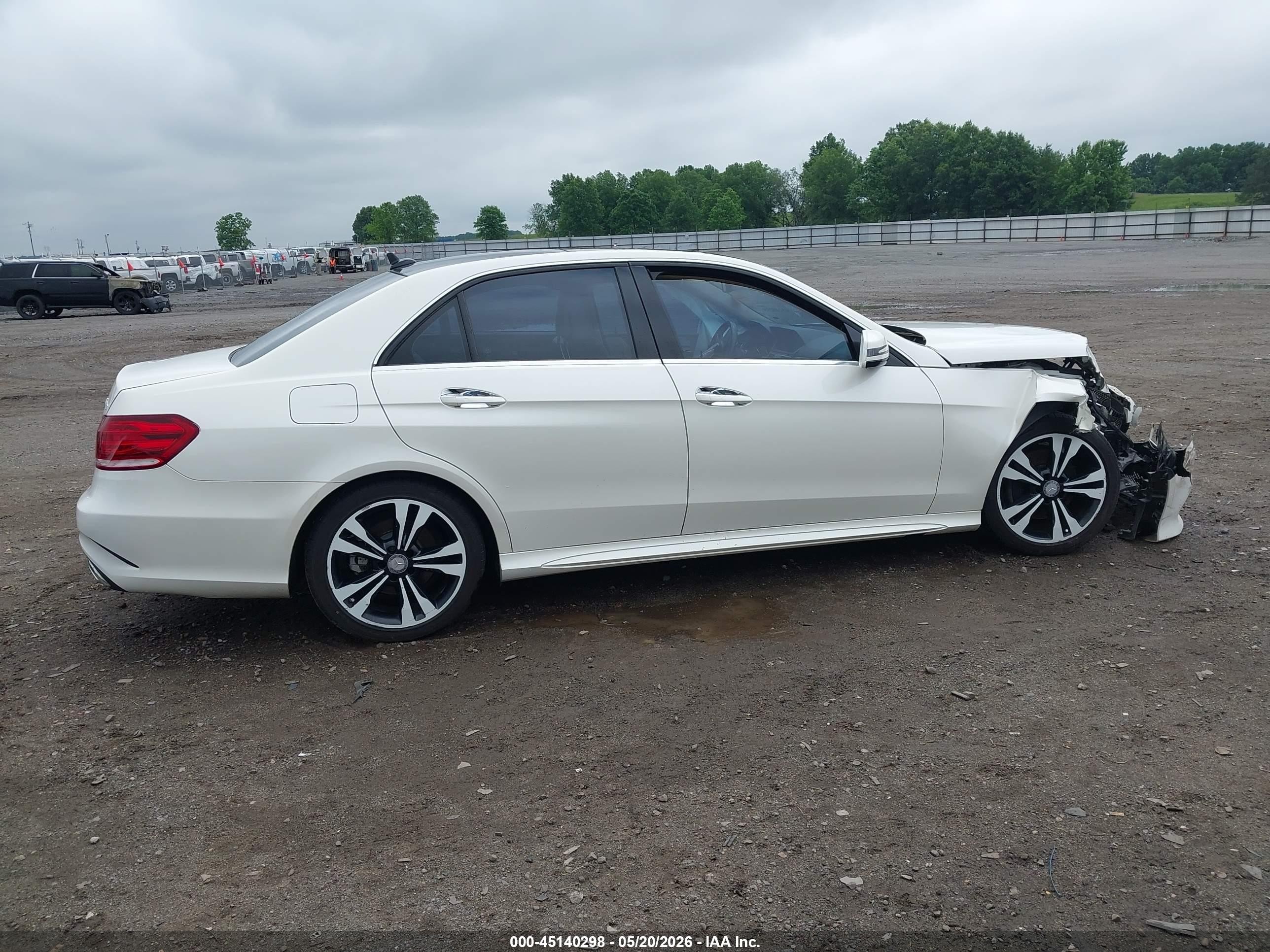 2014 Mercedes-benz E 350 4matic Белый vin: WDDHF8JB5EA902067