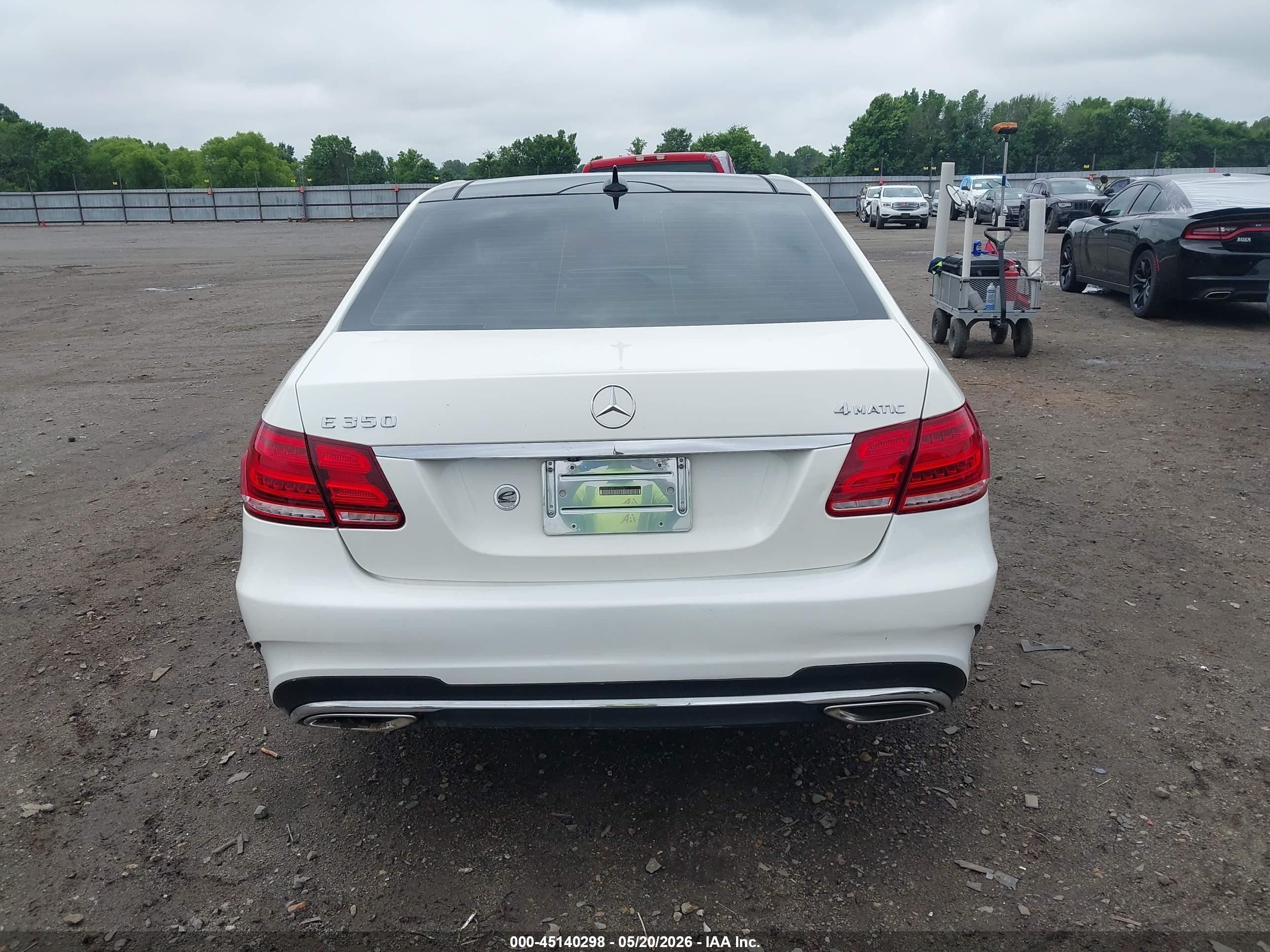 2014 Mercedes-benz E 350 4matic Белый vin: WDDHF8JB5EA902067