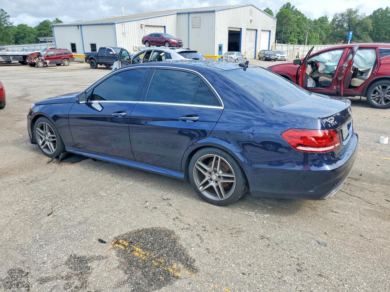 2014 Mercedes-benz E 350 4matic Blue vin: WDDHF8JB5EA992756