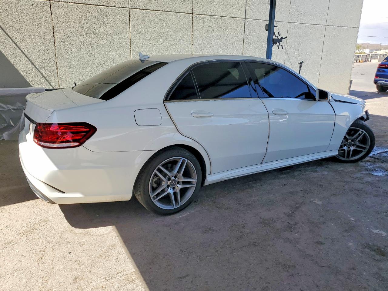 2014 Mercedes-benz E 350 4matic White vin: WDDHF8JB5EB053245