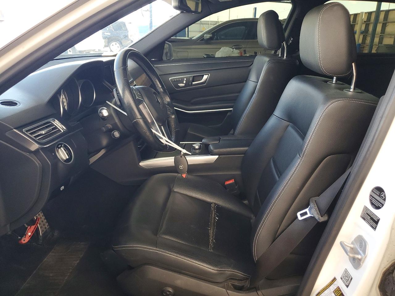 2014 Mercedes-benz E 350 4matic White vin: WDDHF8JB5EB053245