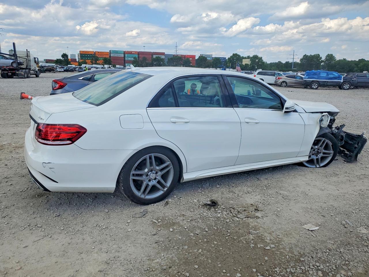 2014 Mercedes-benz E 350 4matic White vin: WDDHF8JB5EB067324
