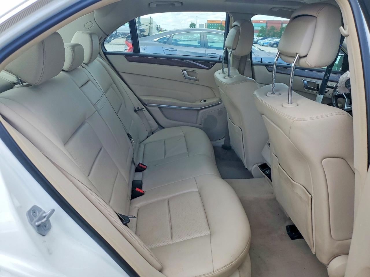 2014 Mercedes-benz E 350 4matic White vin: WDDHF8JB5EB067324