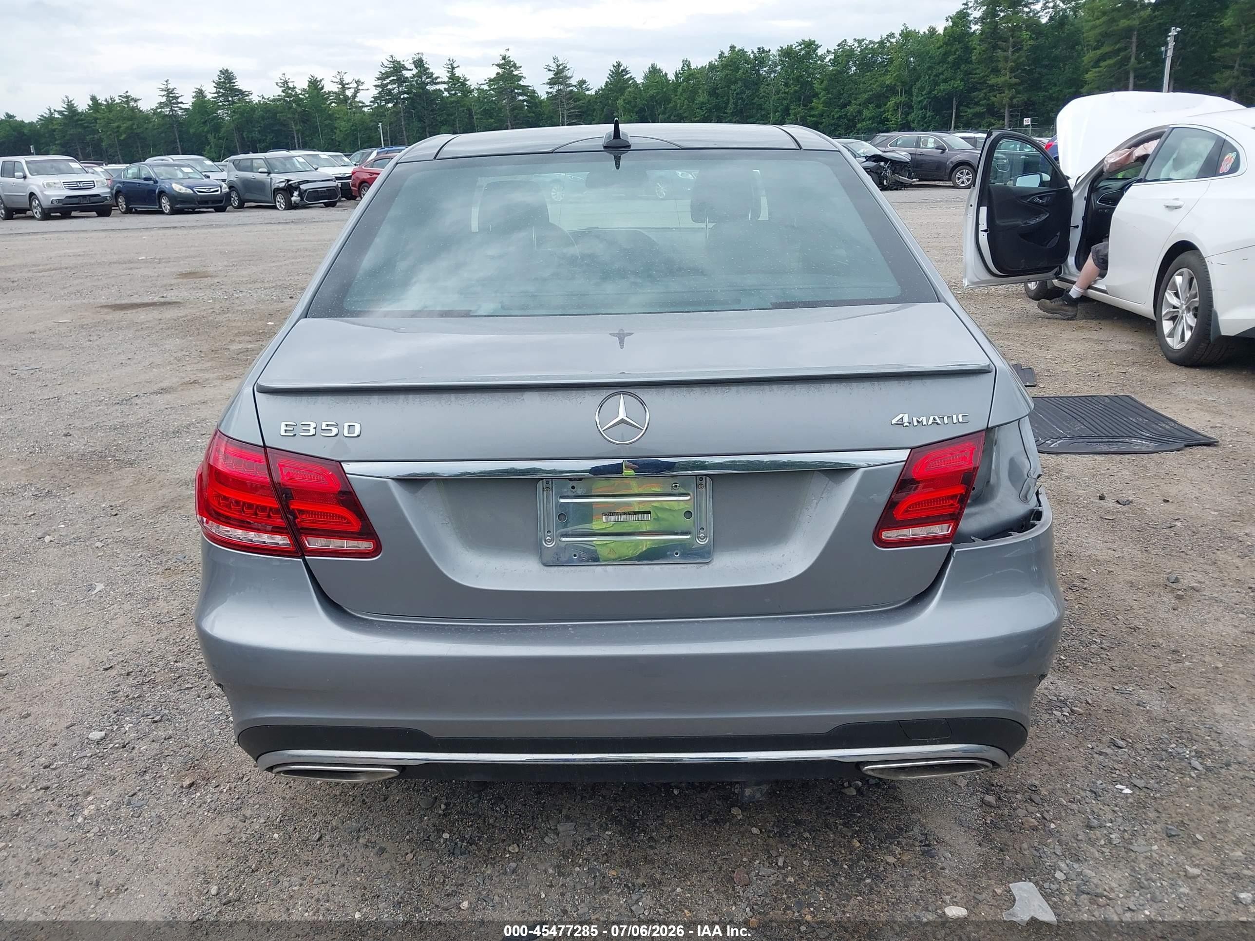 2015 Mercedes-benz E 350 4matic Серебряный vin: WDDHF8JB5FB103708
