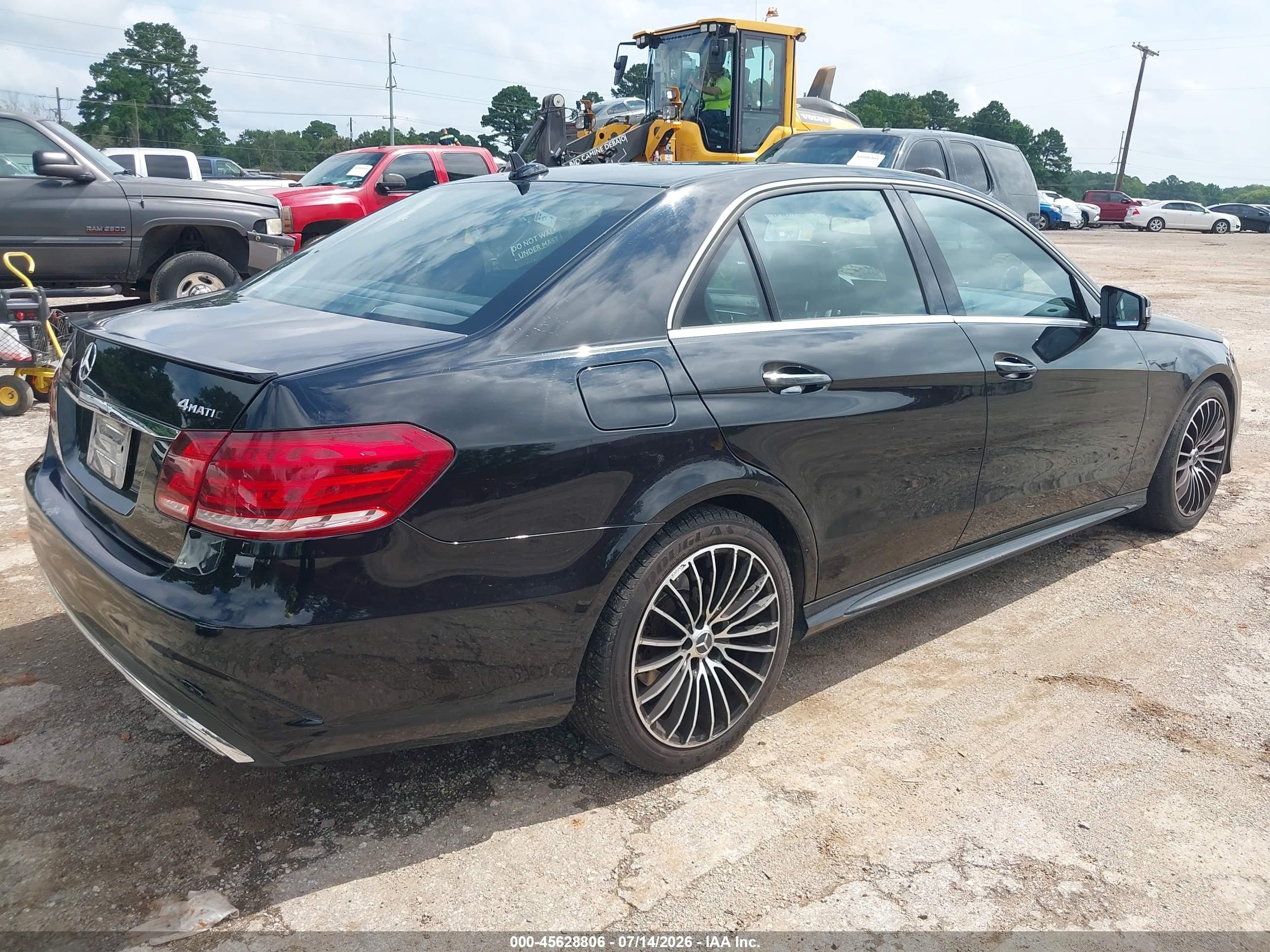 2015 Mercedes-benz E 350 4matic Черный vin: WDDHF8JB5FB104390