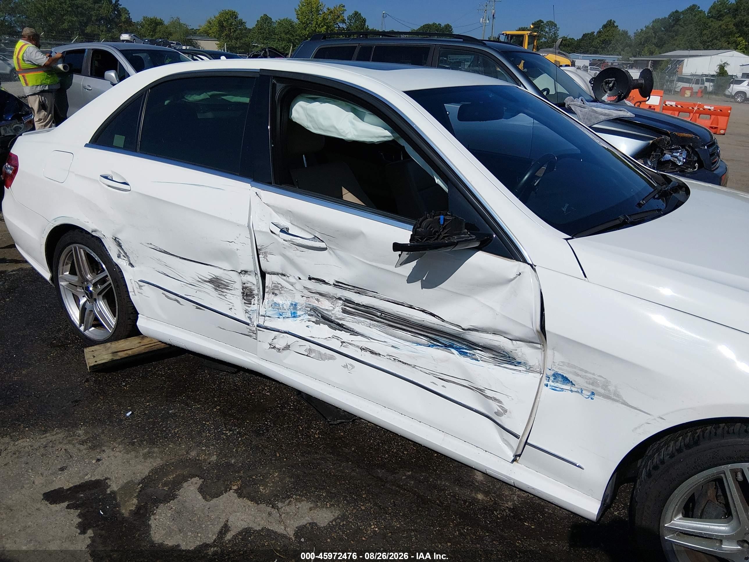 2013 Mercedes-benz E 350 4matic White vin: WDDHF8JB6DA768944