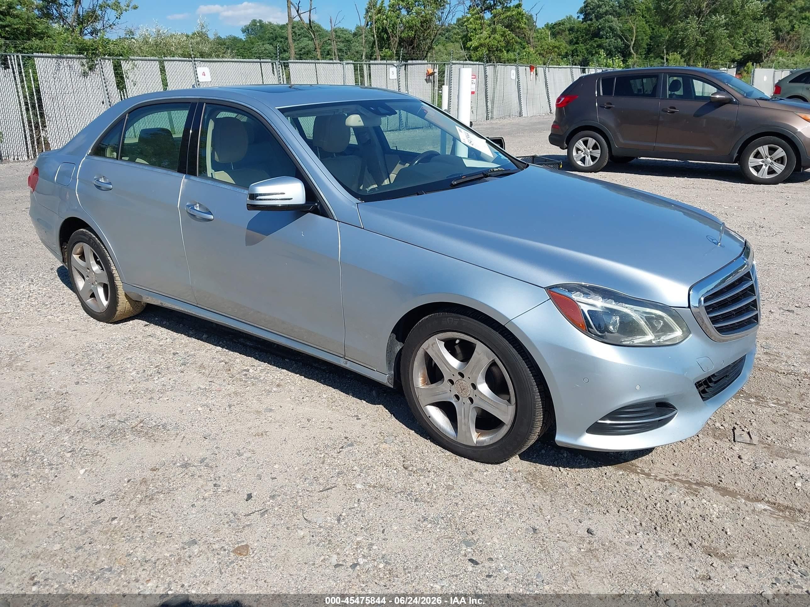 2014 Mercedes-benz E 350 4matic Silver vin: WDDHF8JB6EA811406
