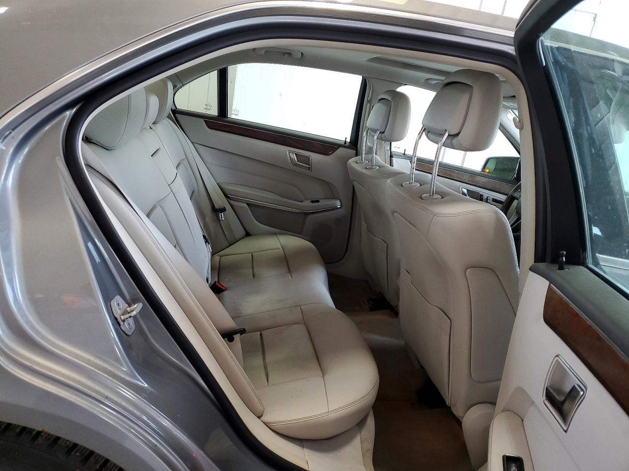 2014 Mercedes-benz E 350 4matic Серый vin: WDDHF8JB6EA842672