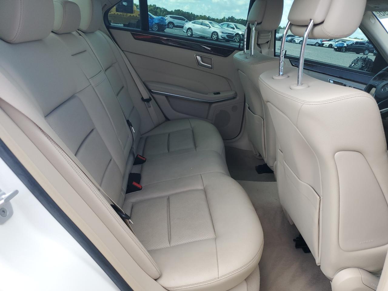 2014 Mercedes-benz E 350 4matic White vin: WDDHF8JB6EA885747