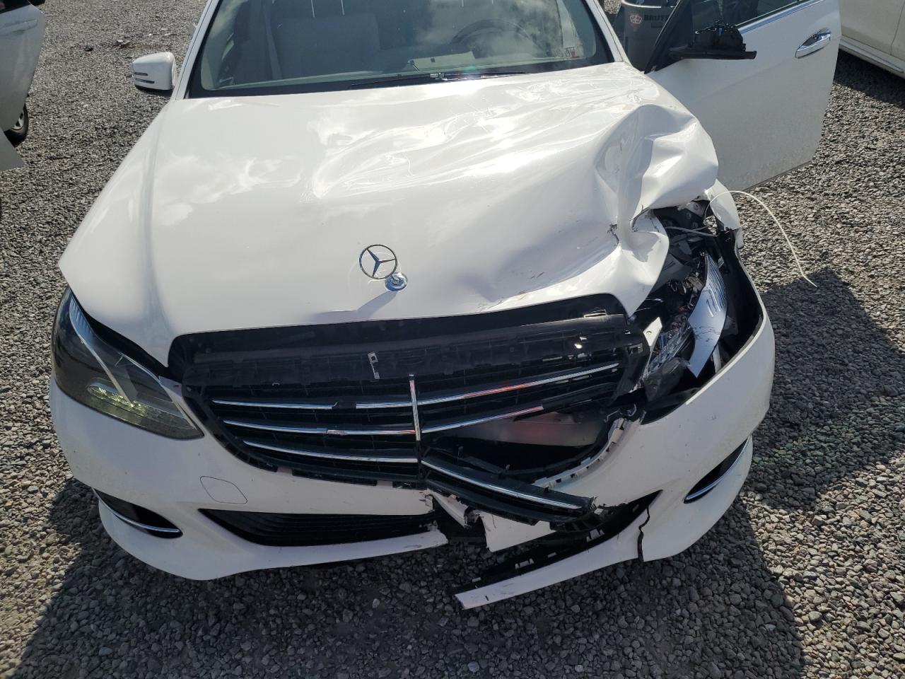 2014 Mercedes-benz E 350 4matic White vin: WDDHF8JB6EA885747