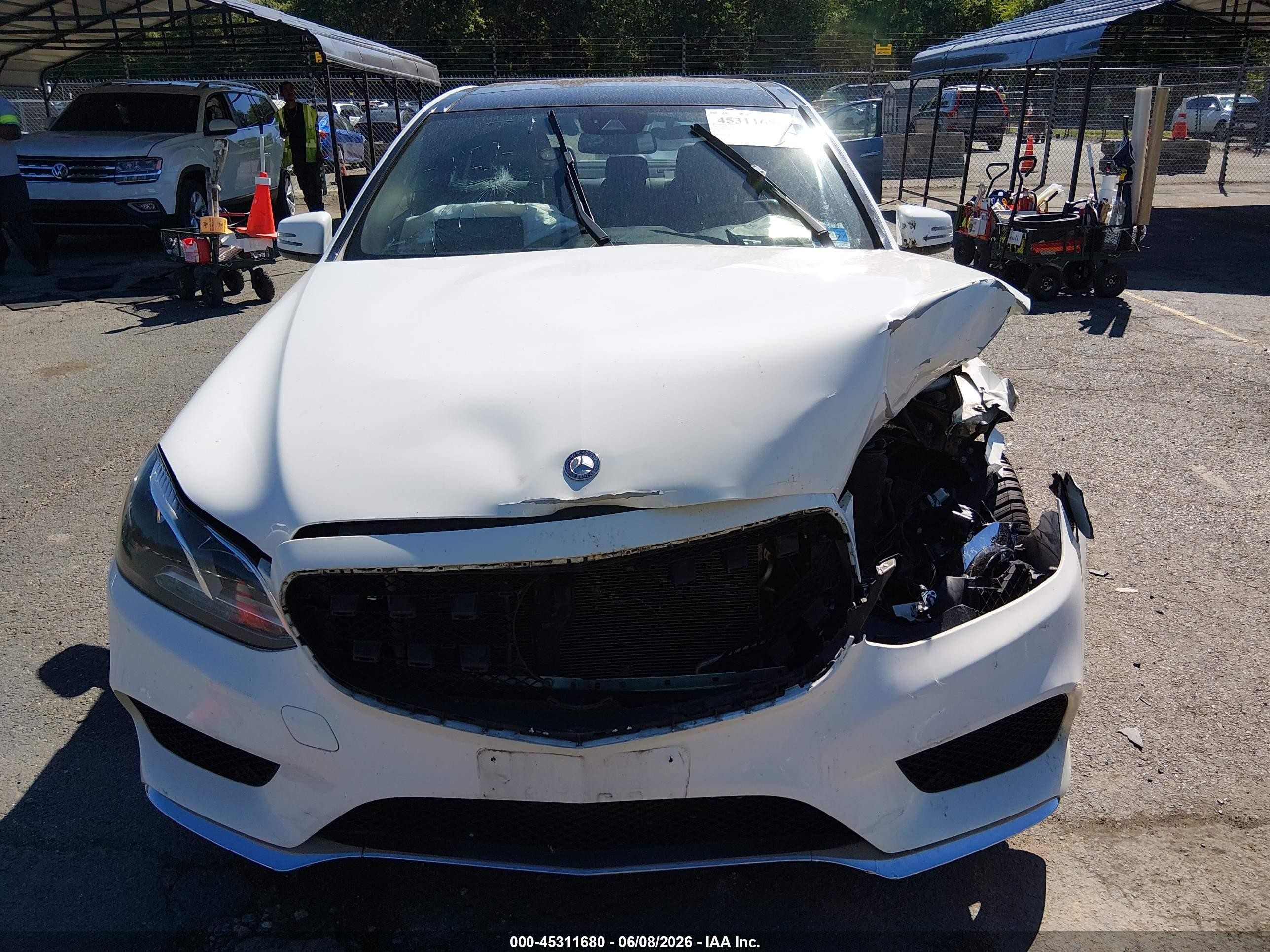 2014 Mercedes-benz E 350 4matic Белый vin: WDDHF8JB6EA991311