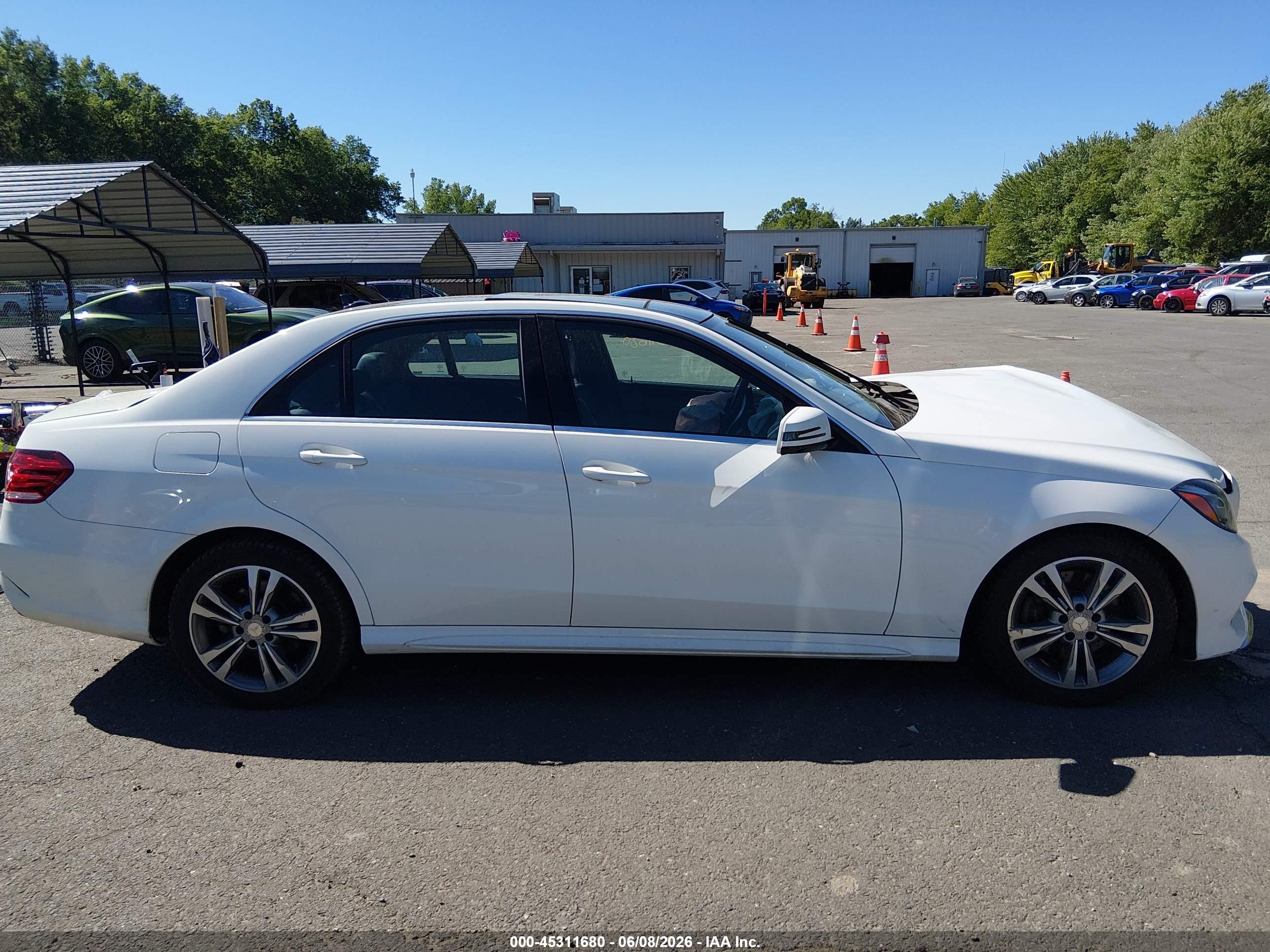 2014 Mercedes-benz E 350 4matic Белый vin: WDDHF8JB6EA991311