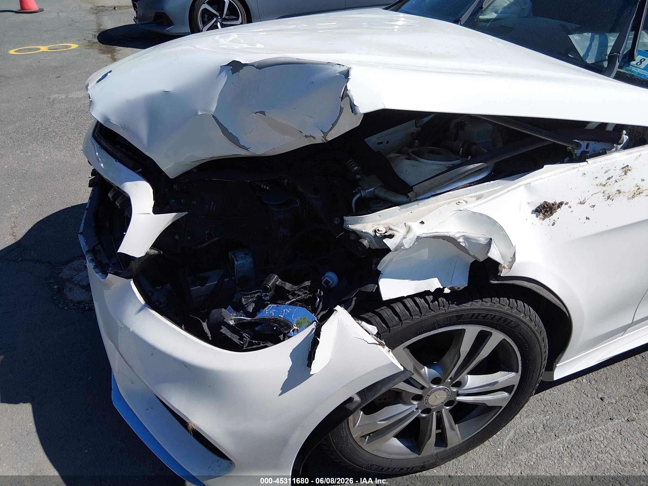 2014 Mercedes-benz E 350 4matic Белый vin: WDDHF8JB6EA991311