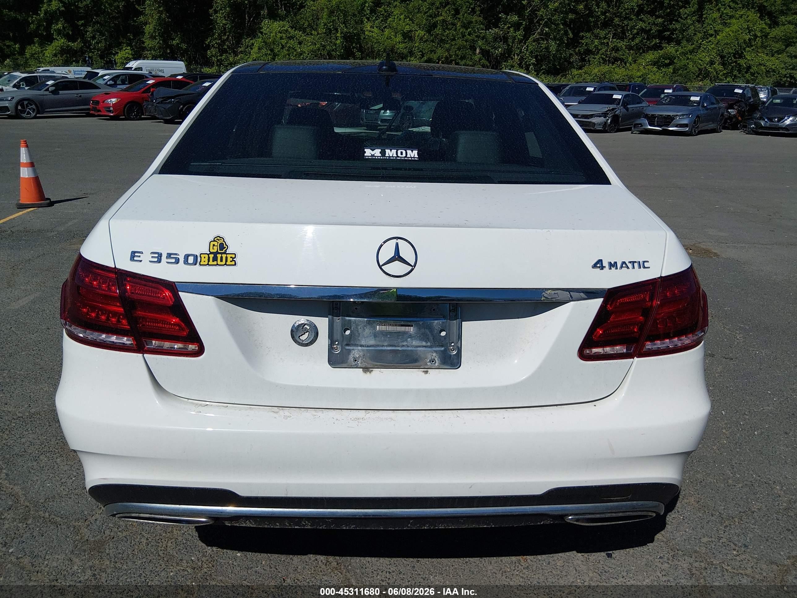 2014 Mercedes-benz E 350 4matic Белый vin: WDDHF8JB6EA991311