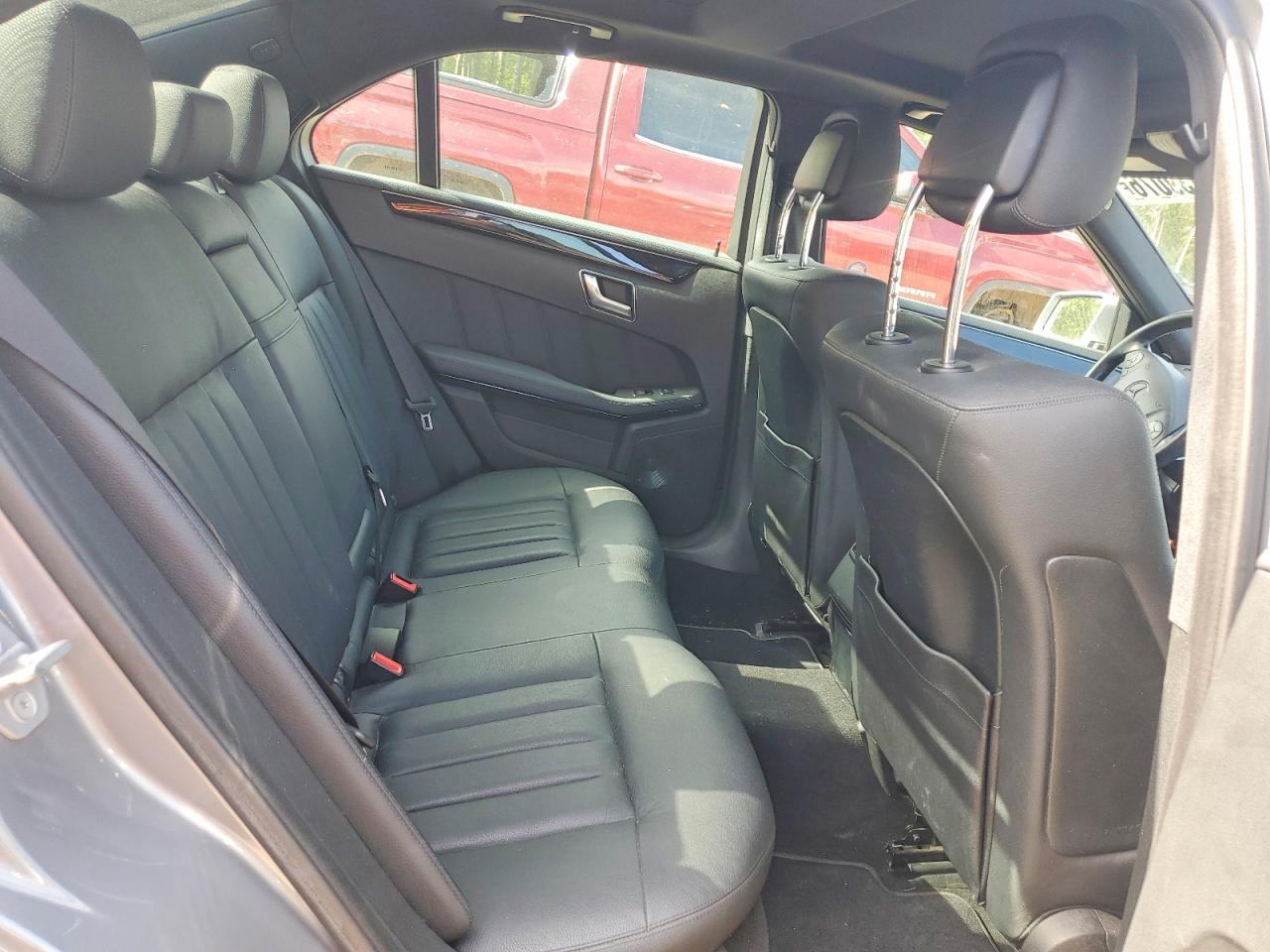2012 Mercedes-benz E 350 4matic Серебряный vin: WDDHF8JB7CA522953