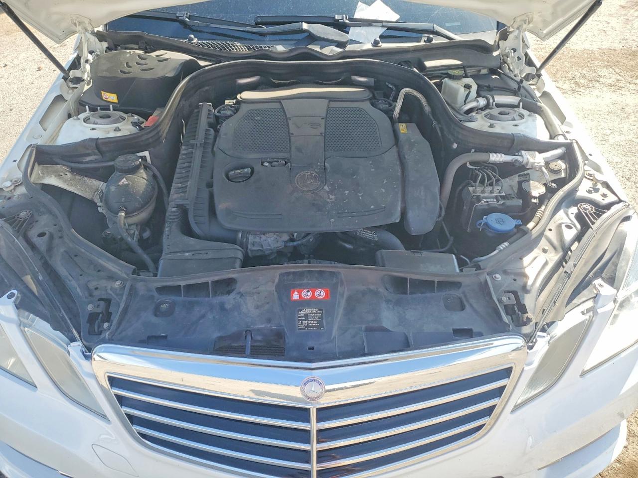2013 Mercedes-benz E 350 4matic White vin: WDDHF8JB7DA736052