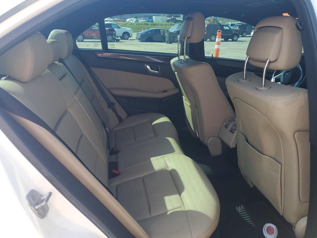 2013 Mercedes-benz E 350 4matic White vin: WDDHF8JB7DA736052
