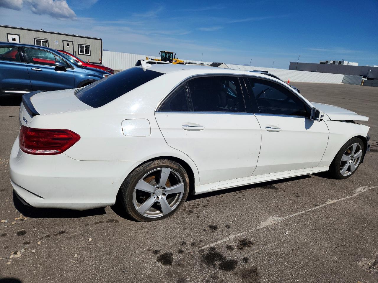 2014 Mercedes-benz E 350 4matic White vin: WDDHF8JB7EA795409