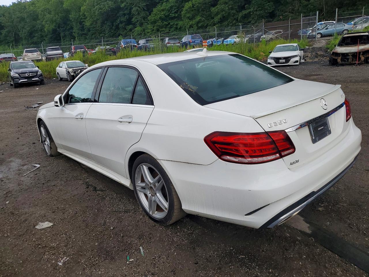 2014 Mercedes-benz E 350 4matic White vin: WDDHF8JB7EA851090