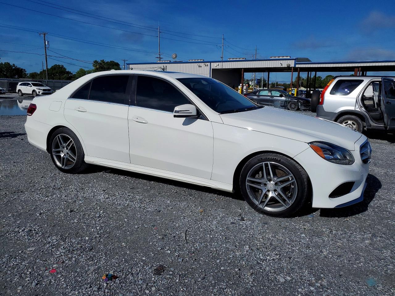 2014 Mercedes-benz E 350 4matic White vin: WDDHF8JB7EB009926
