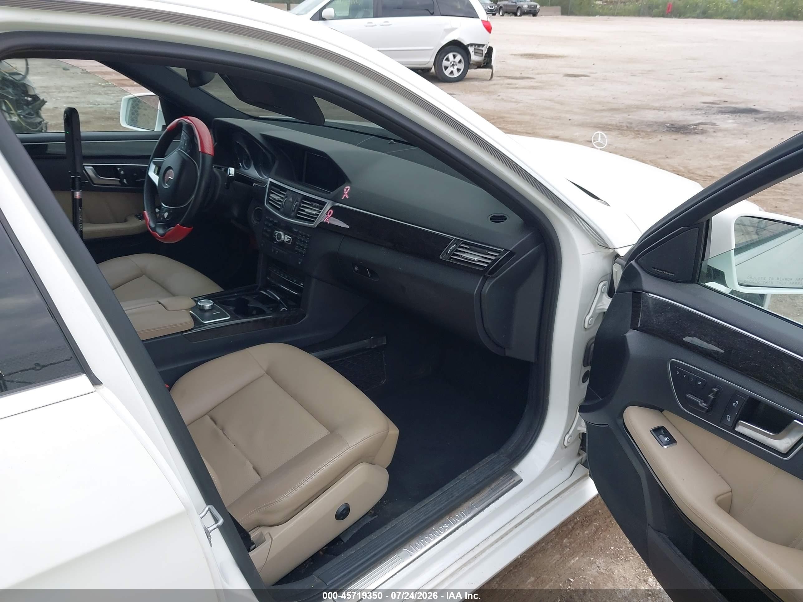 2013 Mercedes-benz E 350 4matic White vin: WDDHF8JB8DA669218