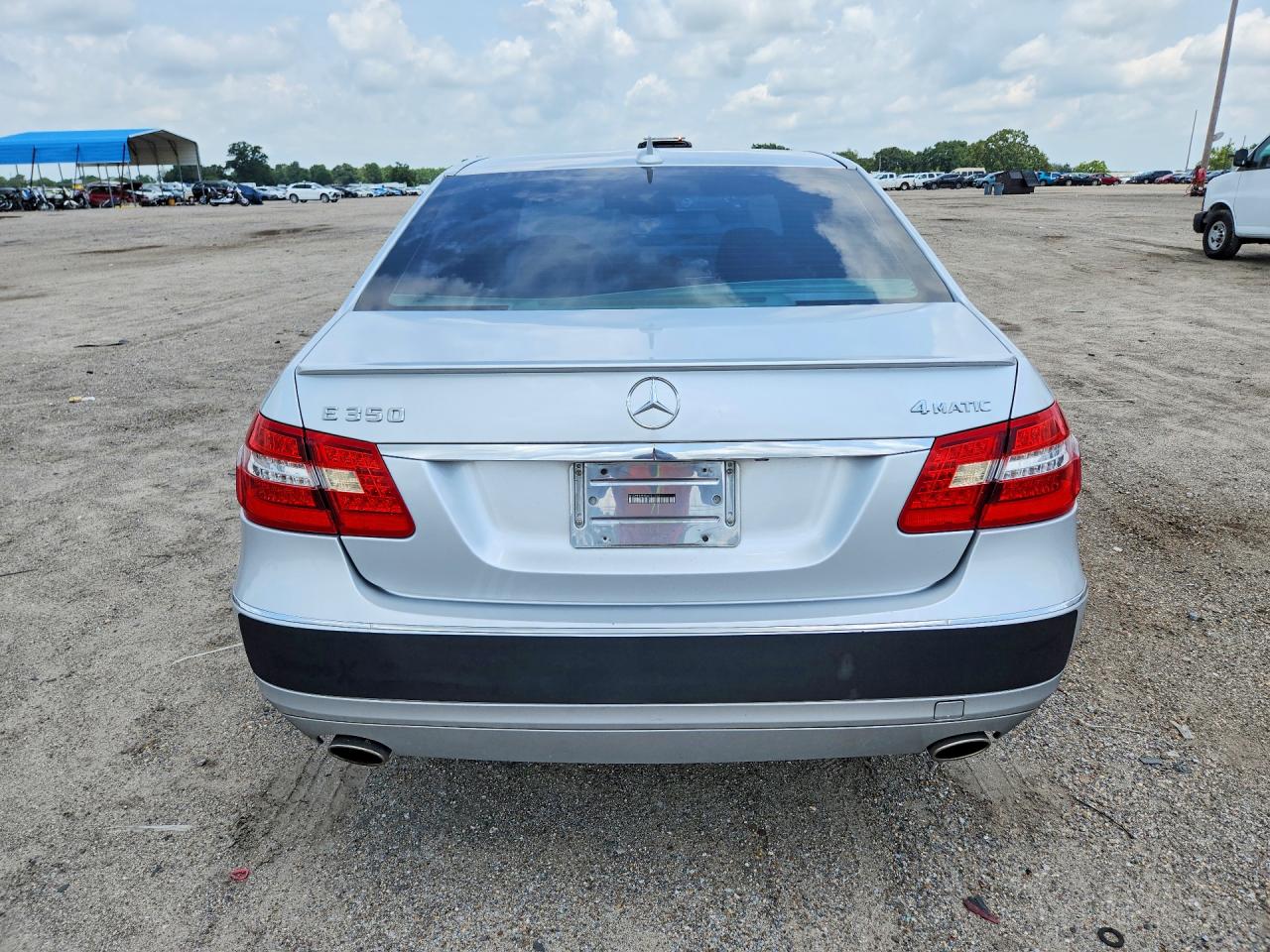 2013 Mercedes-benz E 350 4matic Silver vin: WDDHF8JB8DA701312