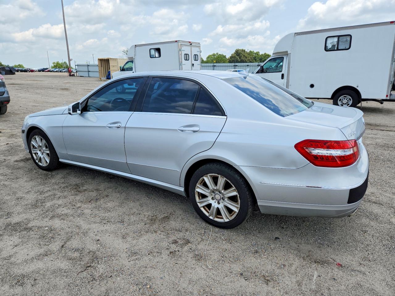 2013 Mercedes-benz E 350 4matic Silver vin: WDDHF8JB8DA701312
