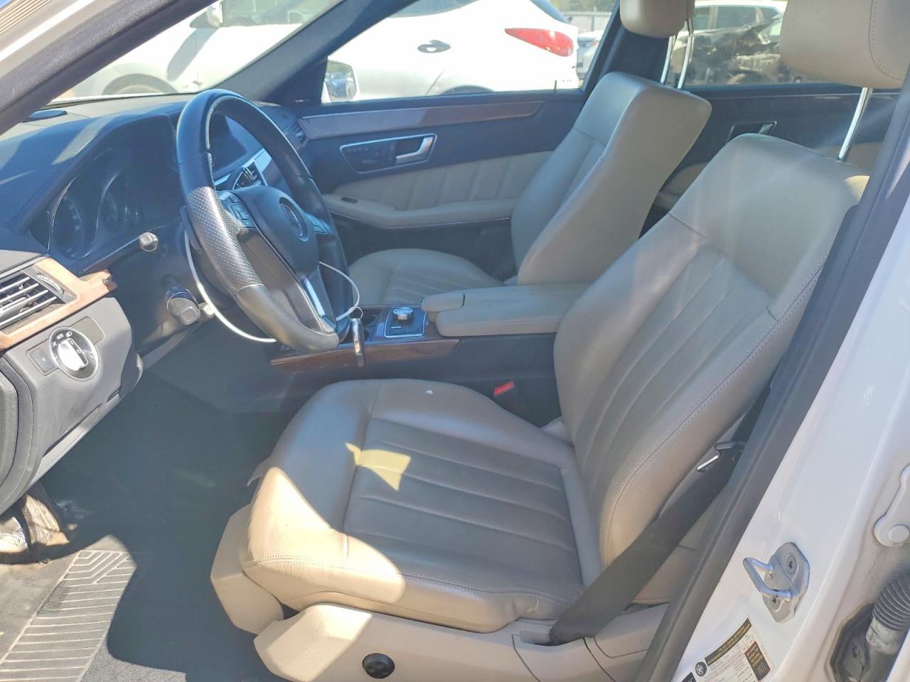 2013 Mercedes-benz E 350 4matic White vin: WDDHF8JB8DA714402