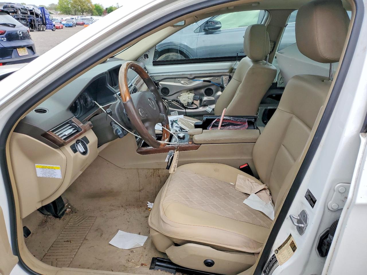 2013 Mercedes-benz E 350 4matic White vin: WDDHF8JB8DA746010