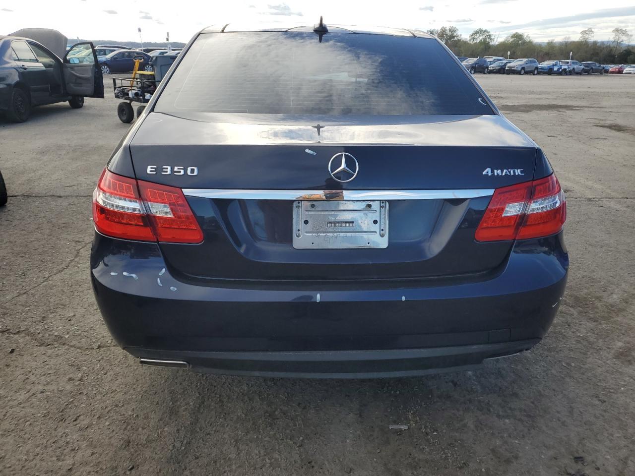 2013 Mercedes-benz E 350 4matic Blue vin: WDDHF8JB8DA753930