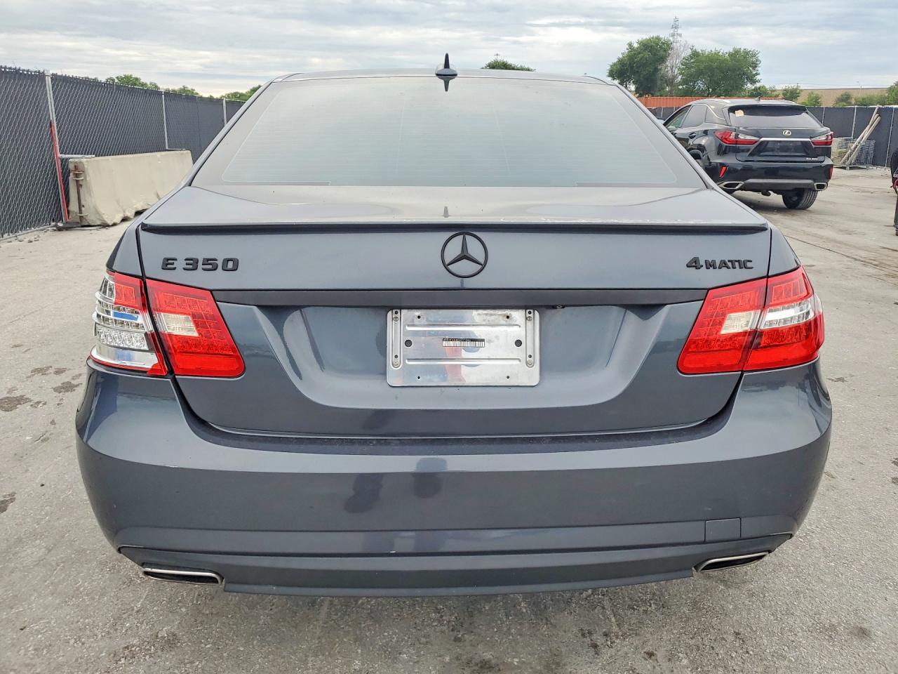 2013 Mercedes-benz E 350 4matic Gray vin: WDDHF8JB8DA771344