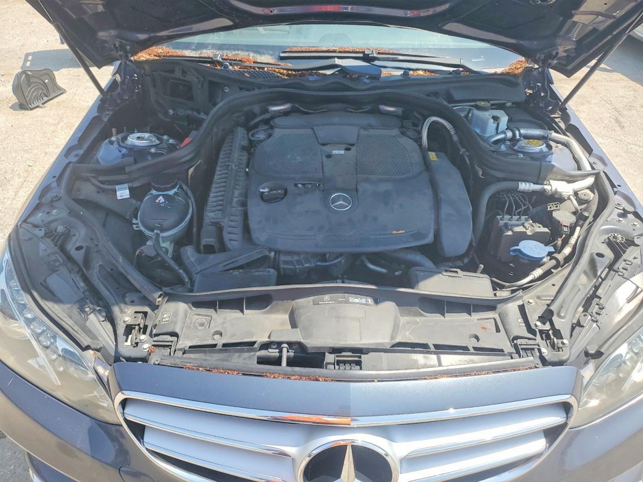 2014 Mercury E350 Синий vin: WDDHF8JB8EA980830