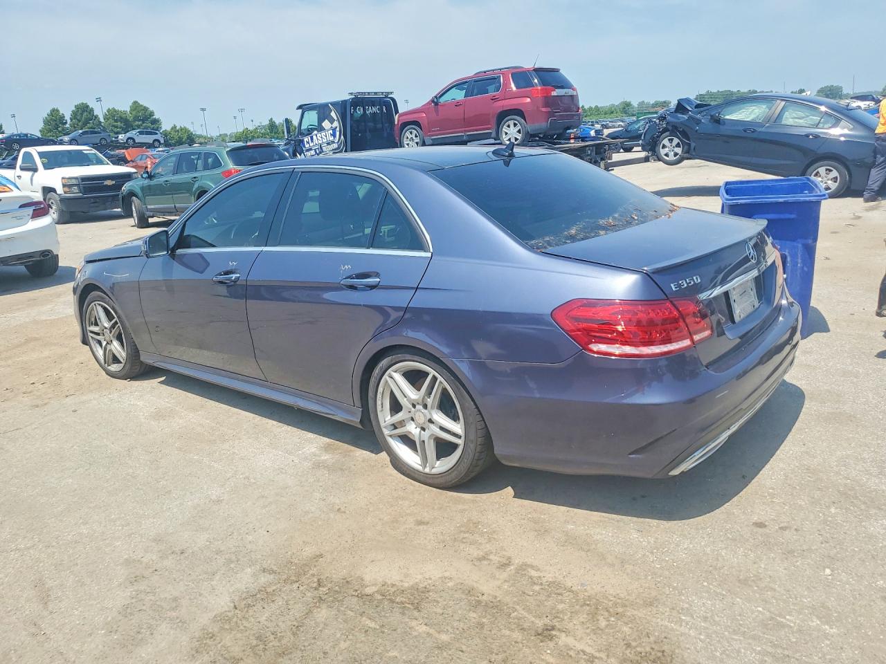 2014 Mercury E350 Синий vin: WDDHF8JB8EA980830