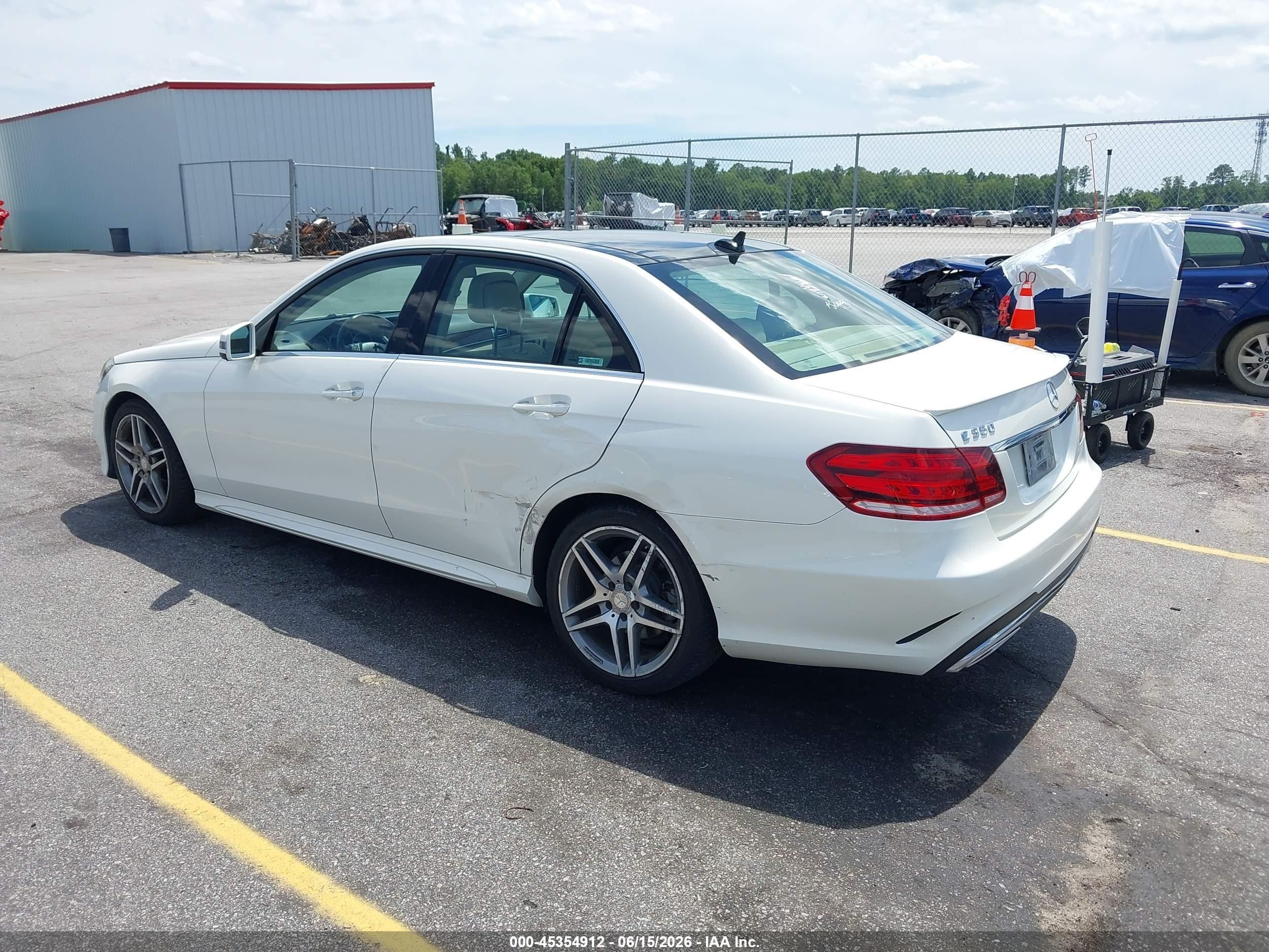 2014 Mercedes-benz E 350 4matic White vin: WDDHF8JB8EA985333