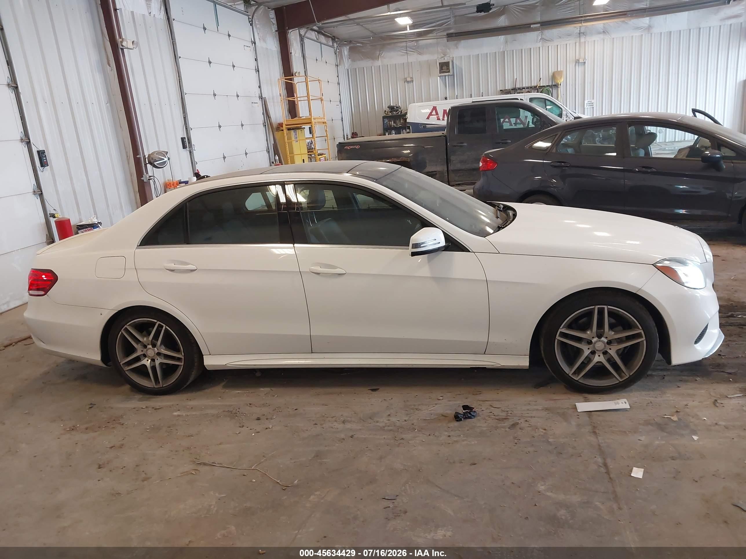 2014 Mercedes-benz E 350 4matic White vin: WDDHF8JB8EA987969