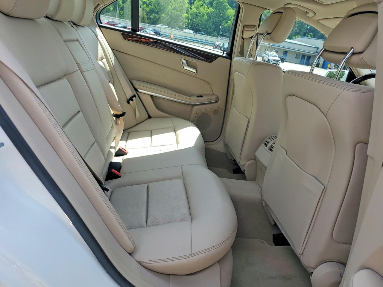 2014 Mercedes-benz E 350 4matic Белый vin: WDDHF8JB8EA994677