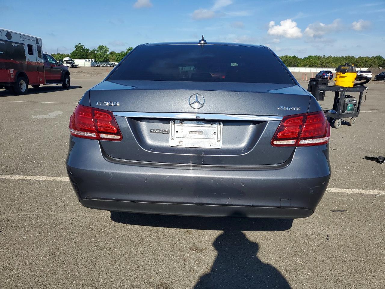 2014 Mercedes-benz E 350 4matic Gray vin: WDDHF8JB8EB008185