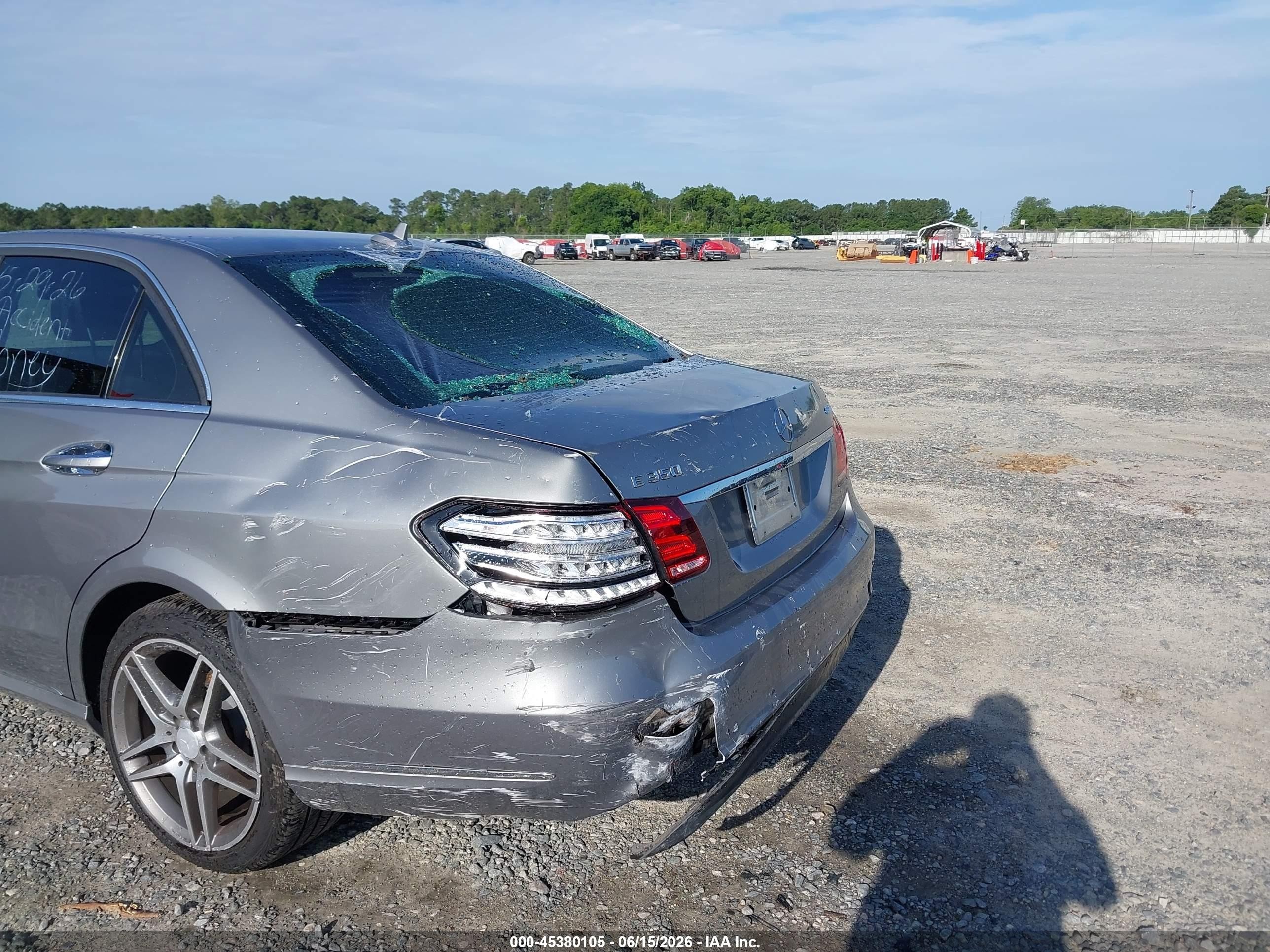 2014 Mercedes-benz E 350 4matic Серый vin: WDDHF8JB8EB017906