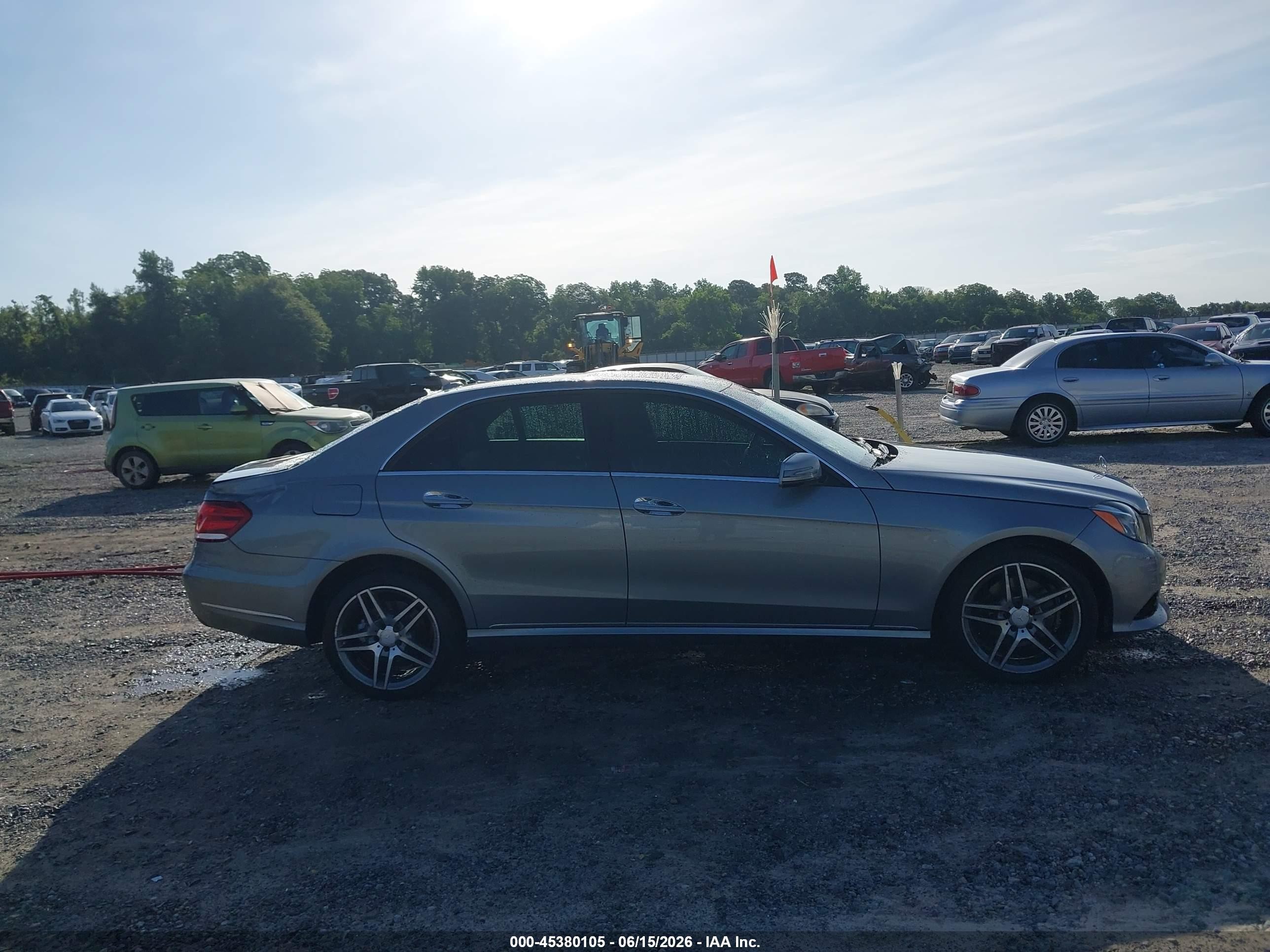 2014 Mercedes-benz E 350 4matic Серый vin: WDDHF8JB8EB017906