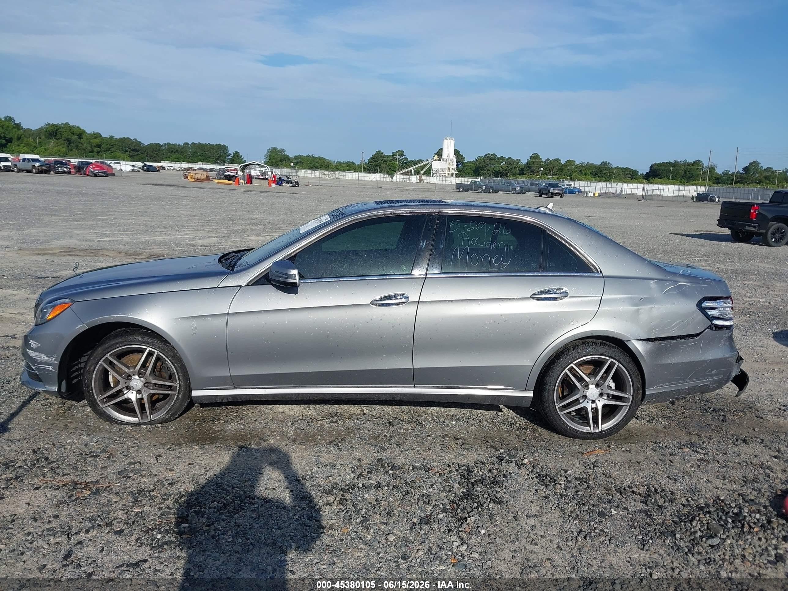2014 Mercedes-benz E 350 4matic Серый vin: WDDHF8JB8EB017906