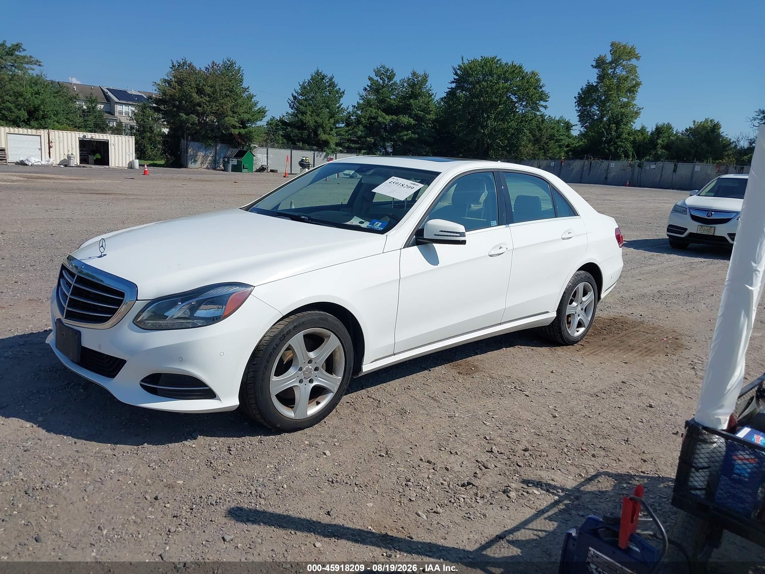 2014 Mercedes-benz E 350 4matic White vin: WDDHF8JB8EB028291