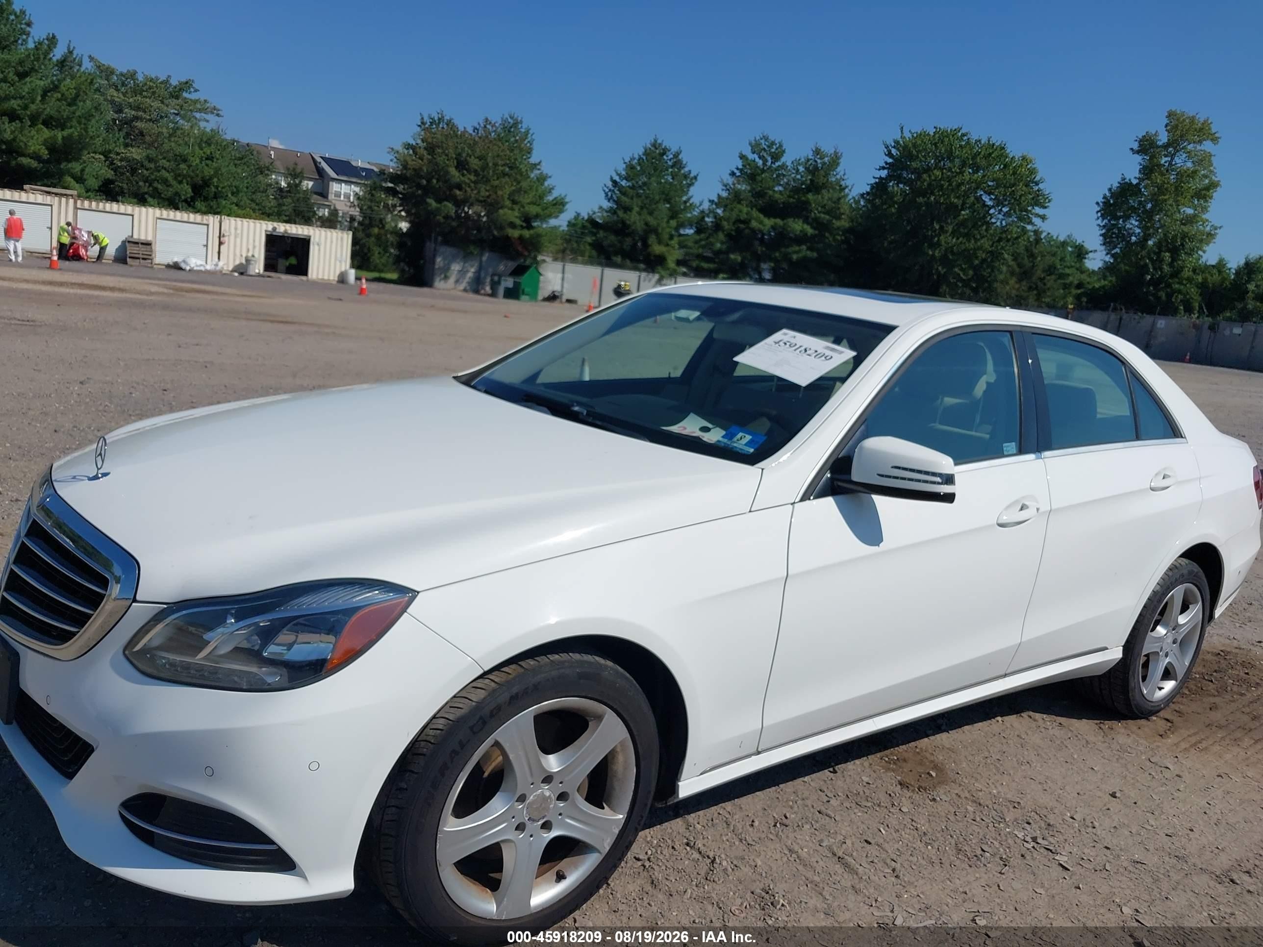 2014 Mercedes-benz E 350 4matic White vin: WDDHF8JB8EB028291