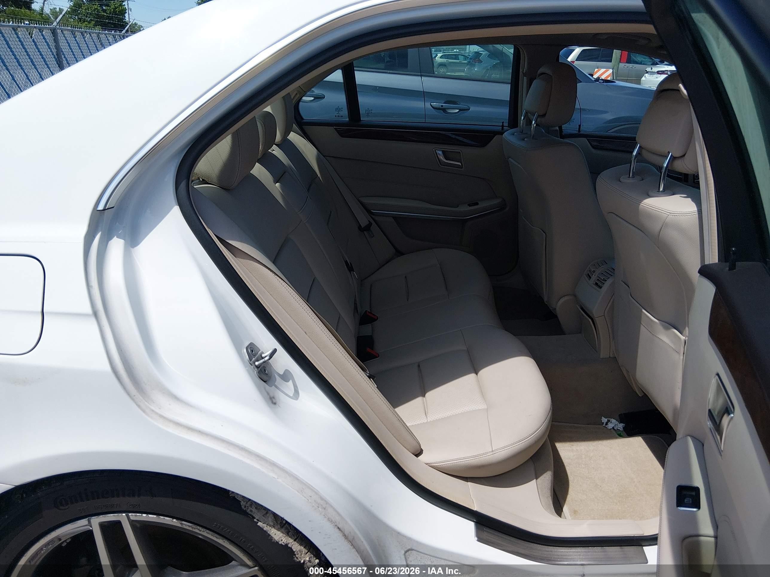 2014 Mercedes-benz E 350 4matic White vin: WDDHF8JB8EB030350