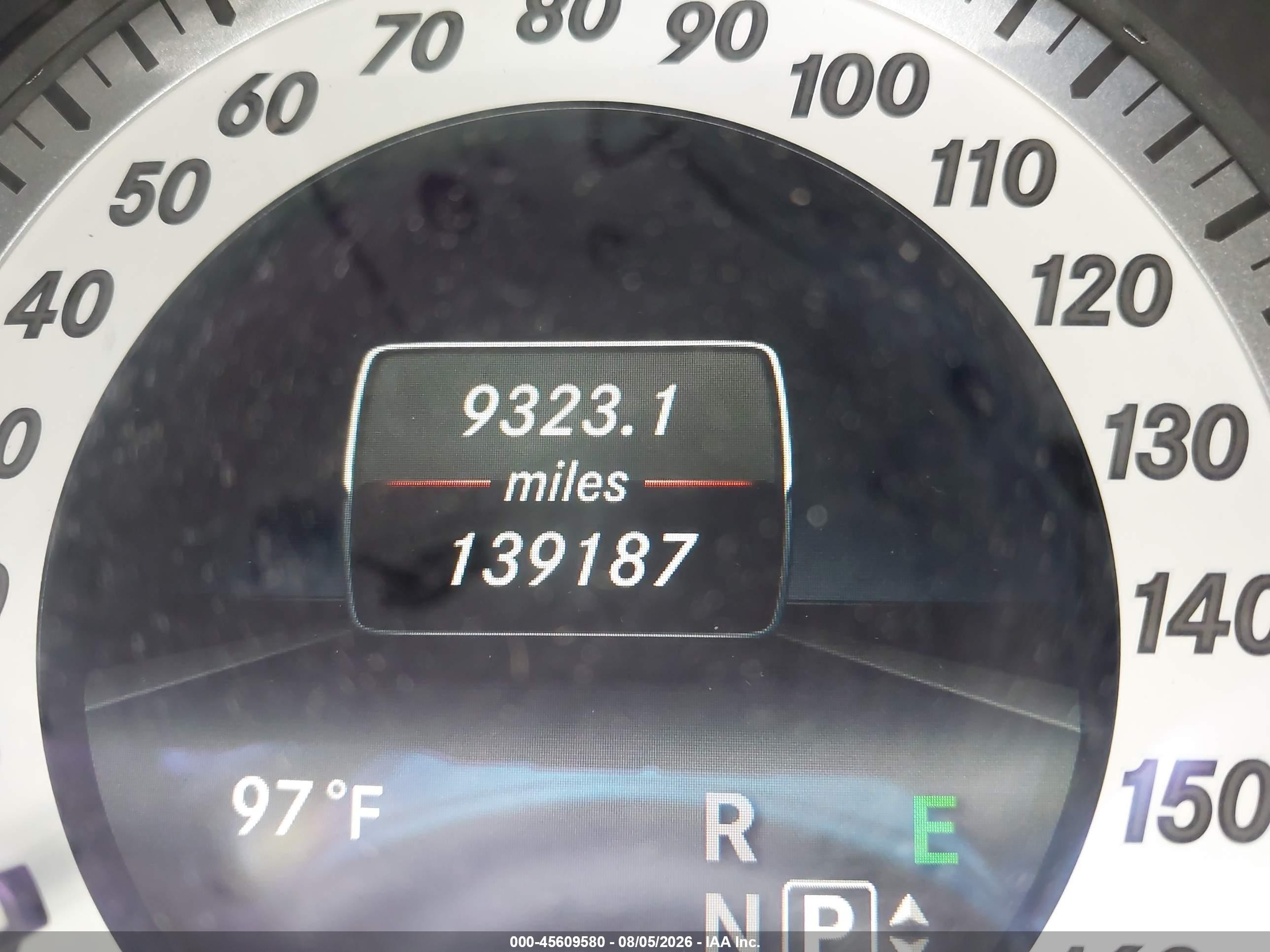 2014 Mercedes-benz E 350 4matic Beige vin: WDDHF8JB8EB048413