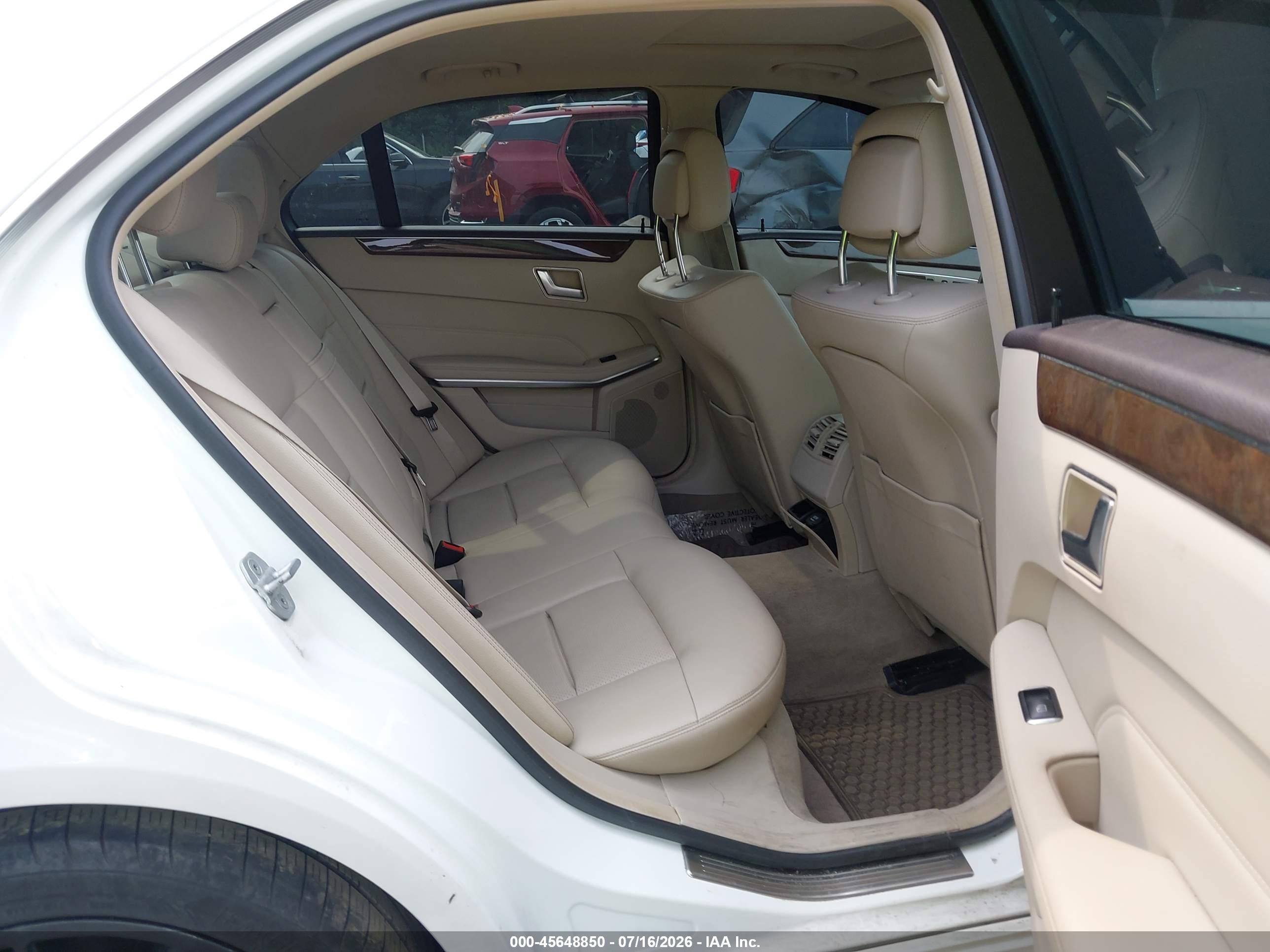 2015 Mercedes-benz E 350 4matic White vin: WDDHF8JB8FB122480