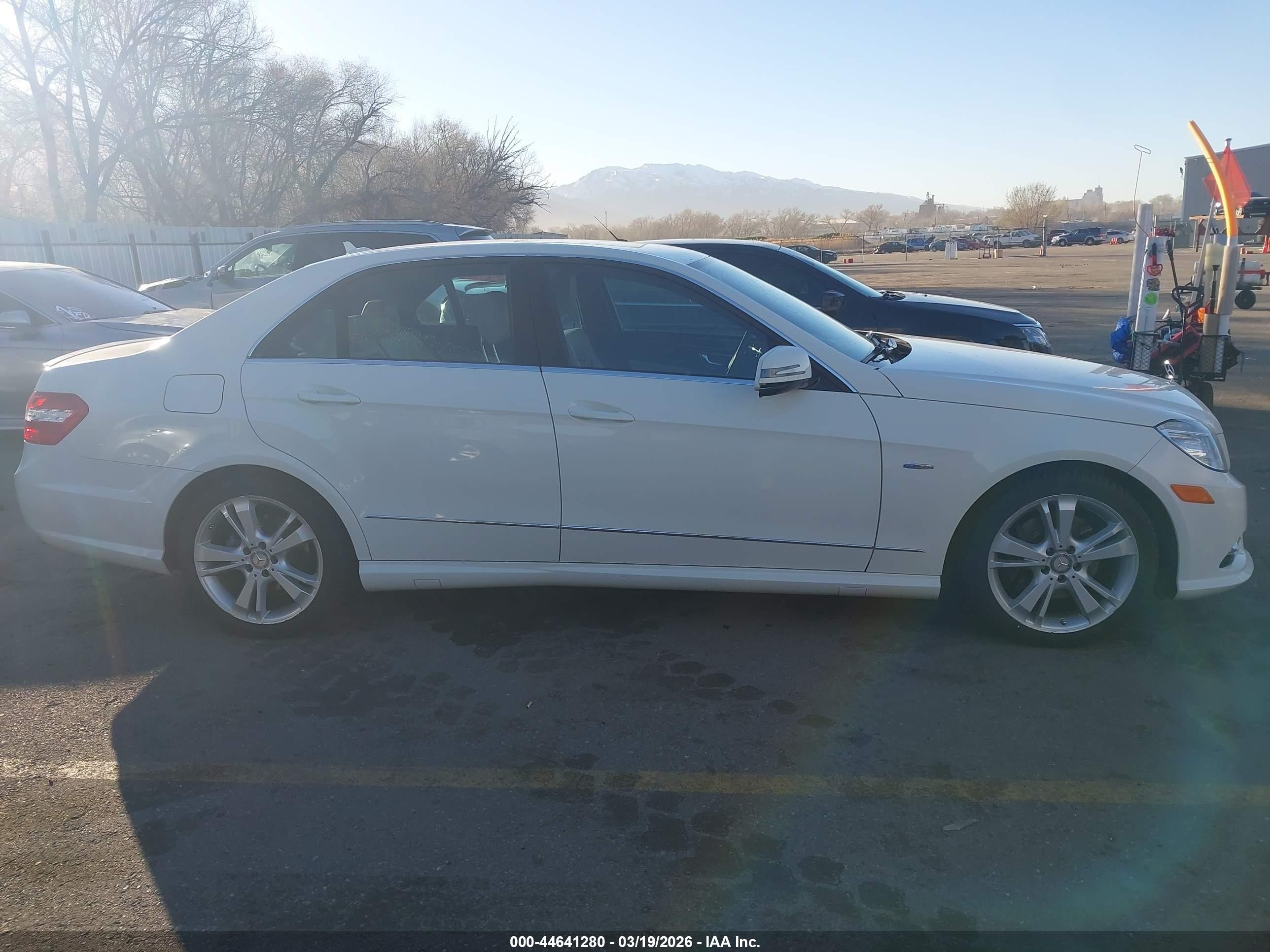 2012 Mercedes-benz E 350 4matic Белый vin: WDDHF8JB9CA544923
