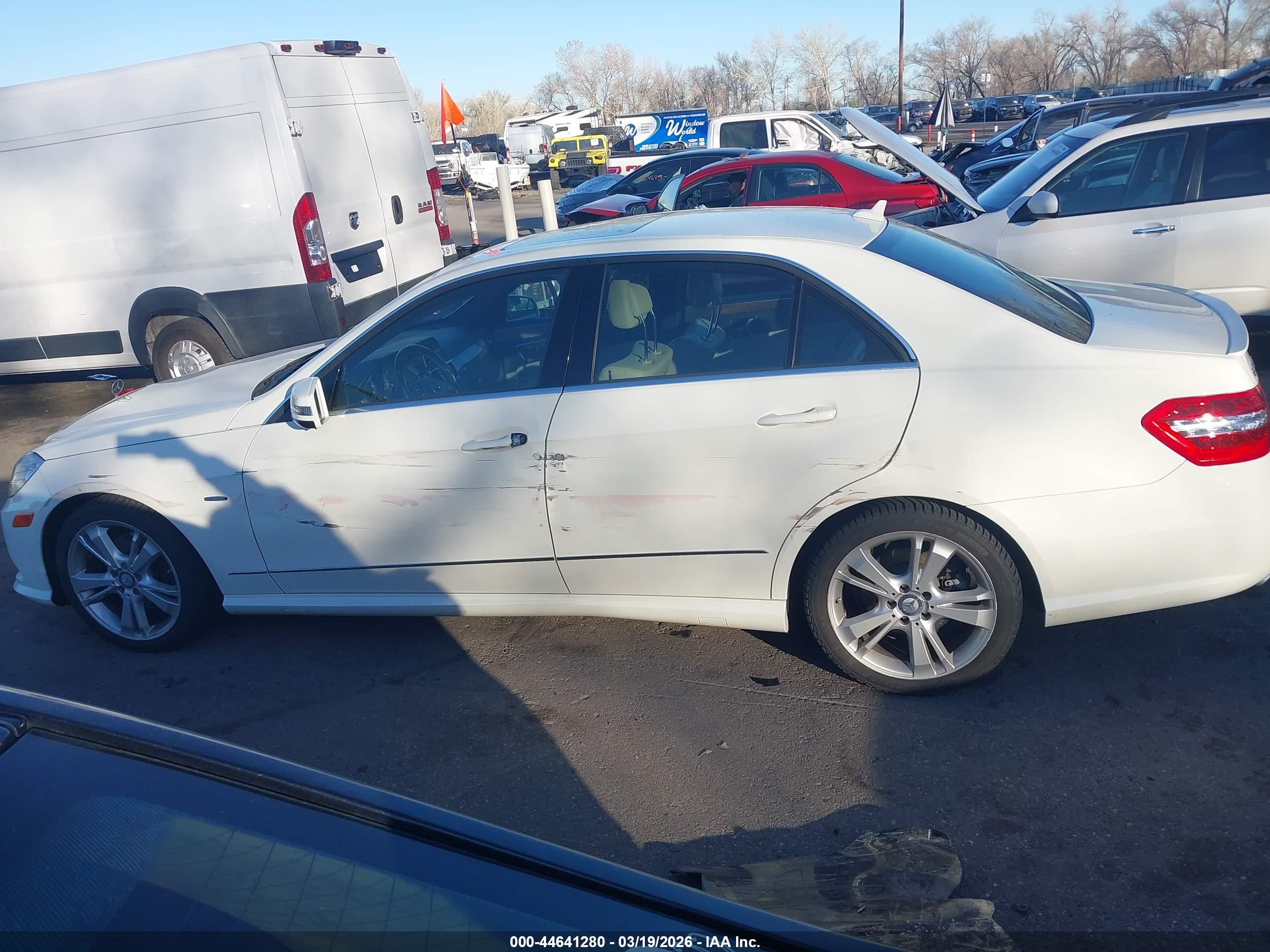 2012 Mercedes-benz E 350 4matic Белый vin: WDDHF8JB9CA544923